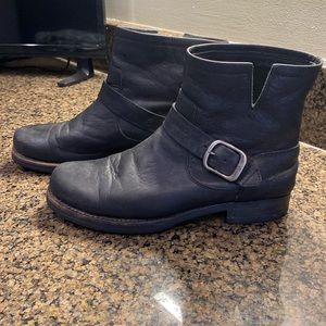 Frye Veronica Booties